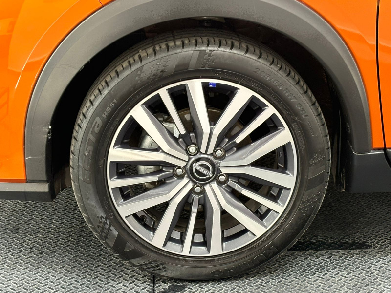 Nissan Kicks  5 pts. Exclusive, 1.6l, TA, a/ac. Aut., piel, GPS, RA-17 2022